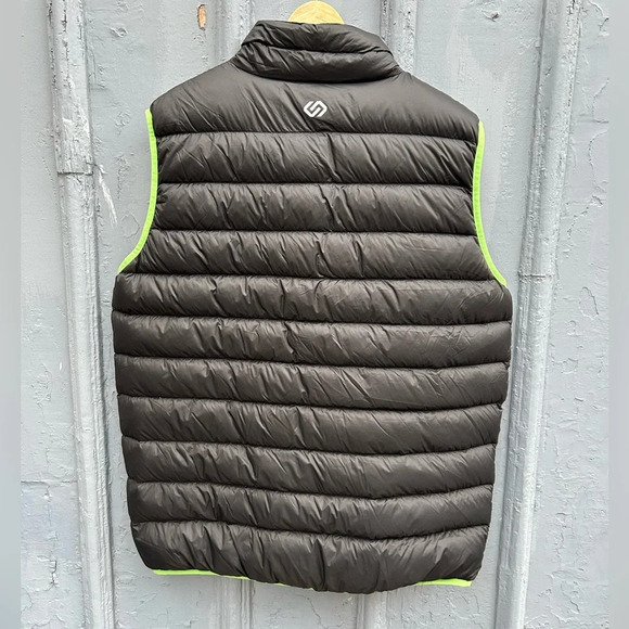 Second Skin Glacier Down Vest, size XL - Picture 7 of 8